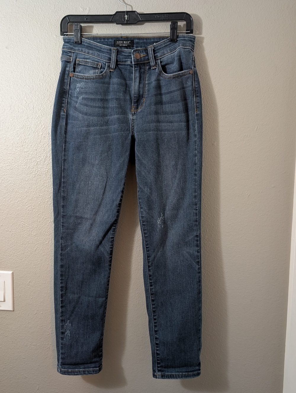 Judy Blue Mid/Dark Blue Skinny Jeans Relaxed Fit